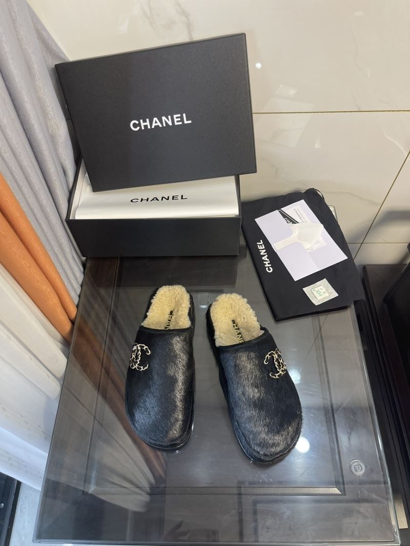 Chanel Slippers